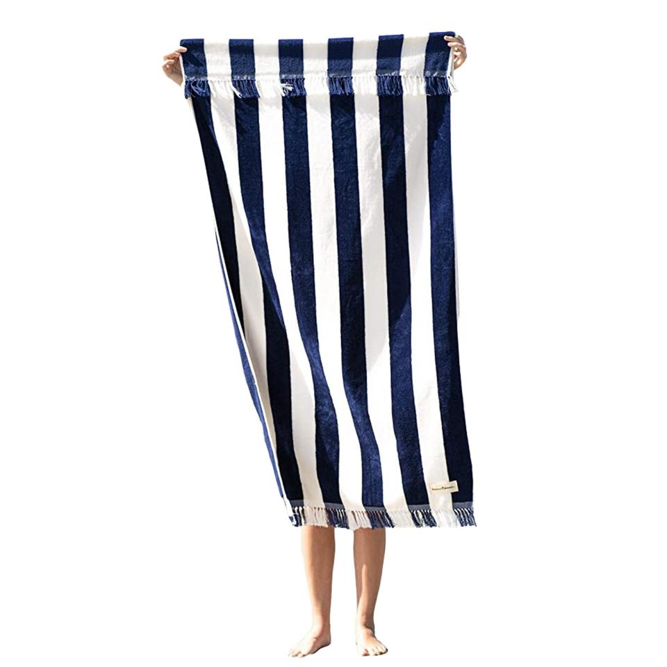 Amazon-Business-Pleasure-Co-Best-Beach-Towels-Roundup-Products