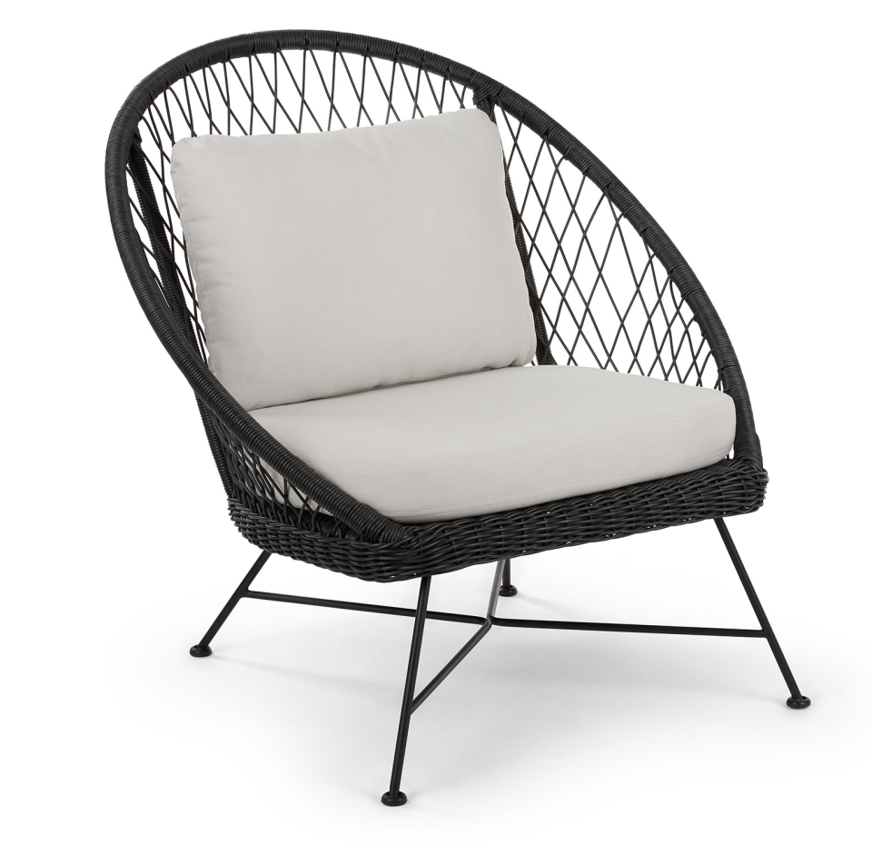 Wicker Article Chair in black with white cushion