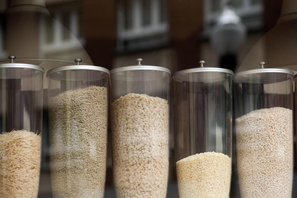 transparent jar dispensers display with soup or seeds