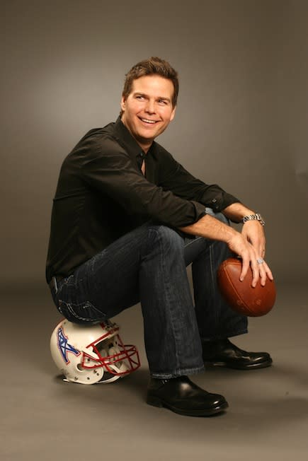 Bo Eason, a former defensive back for the Houston Oilers, finished