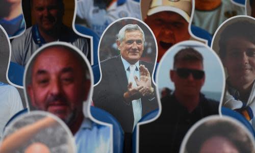 Leeds United v Fulham - Sky Bet Championship<br>LEEDS, ENGLAND - JUNE 27: A detailed view of a fan crowdie in memory of former Leeds United player Norman Hunter during the Sky Bet Championship match between Leeds United and Fulham at Elland Road on June 27, 2020 in Leeds, England. (Photo by George Wood/Getty Images)