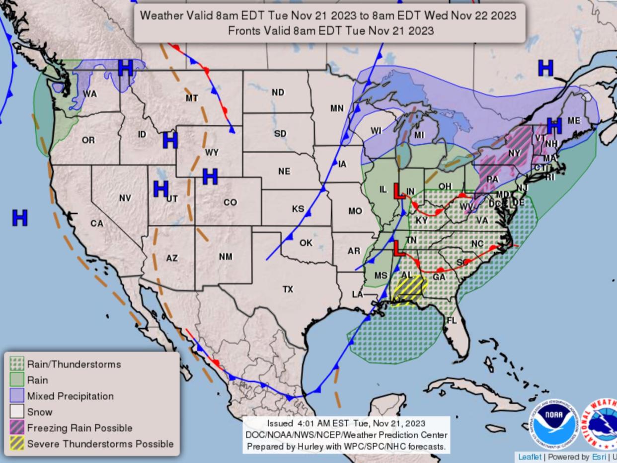 A National Weather Service forecast map showing freezing rain arriving in the northeast and thunderstorms forming in the Midwest just in time to disrupt Thanksgiving travel (National Weather Service)