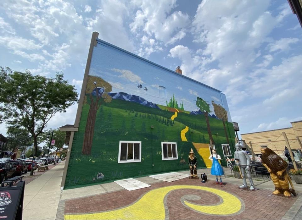 A mural was added to the Wizard of Oz plaza, next to Oconomowoc City Hall.