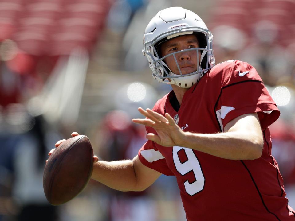 Sam Bradford makes a throw for the Arizona Cardinals in 2018.