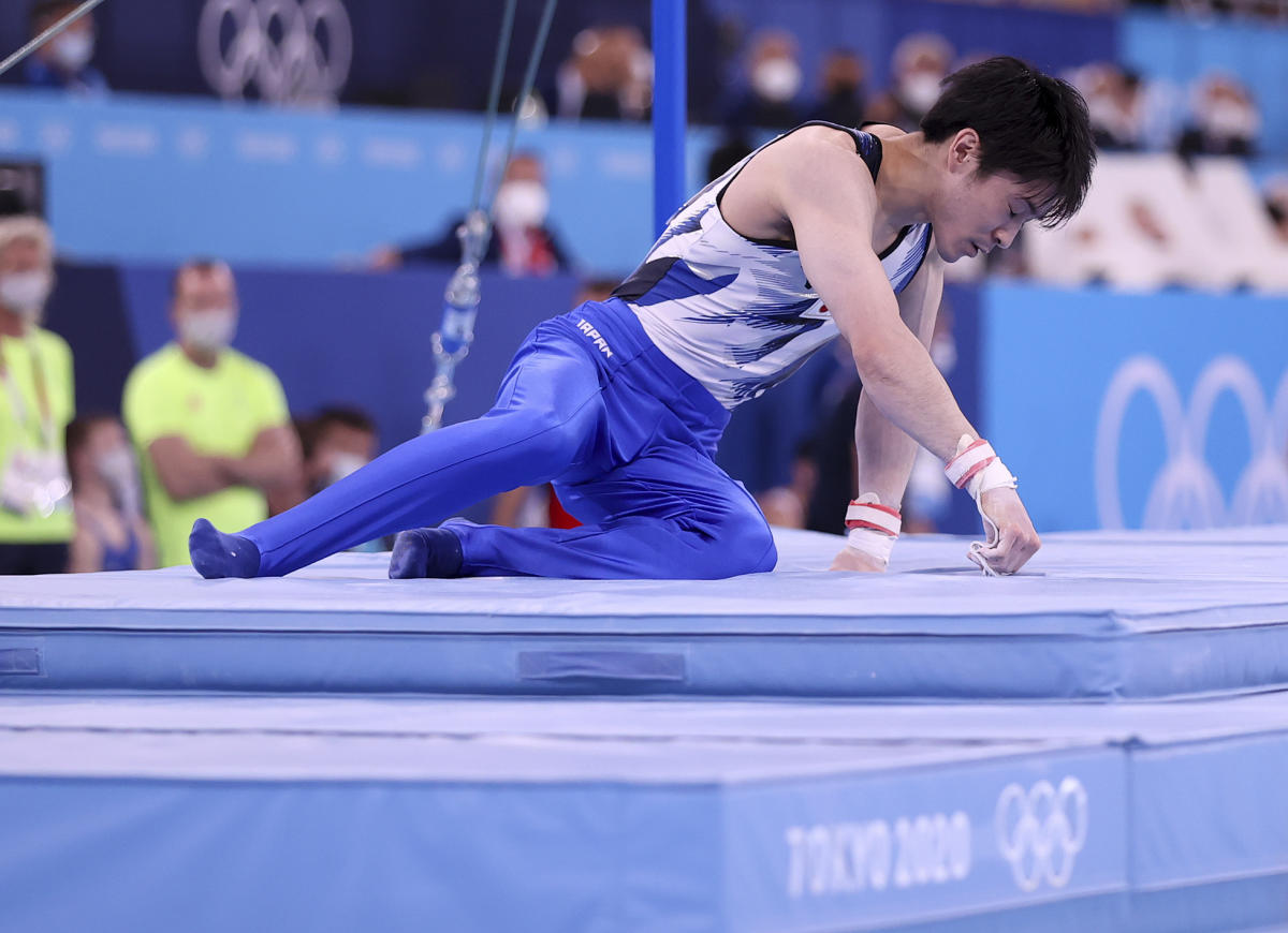 Olympics Hard fall likely ends Japanese gymnast's Olympic run