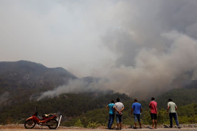 Huge wildfire rages in Aegean town of Koycegiz, Turkey. (Photo: UMIT BEKTAS via REUTERS)