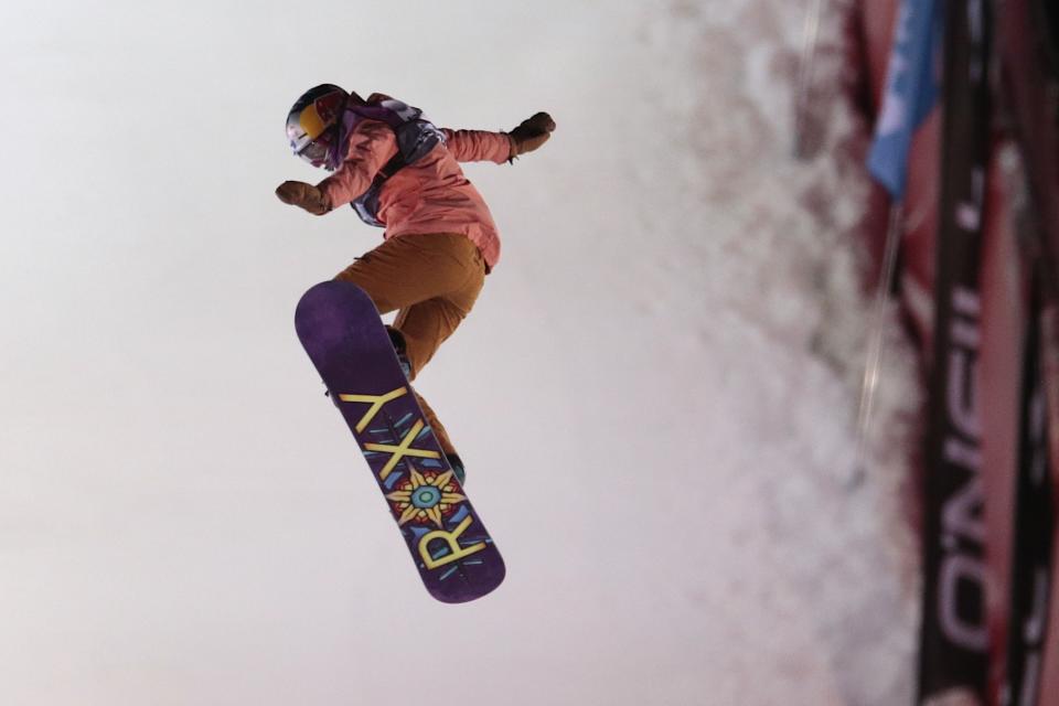 Great Britain’s Katie Ormerod competes to win the Snowboard World Cup ladies Big Air event in Moscow, Russia, on Saturday, Jan. 7, 2017. (AP)