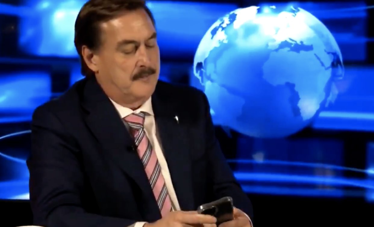 MyPillow CEO Mike Lindell hit by prank callers during livestream event for his social media platform launch. (frankspeech.com)