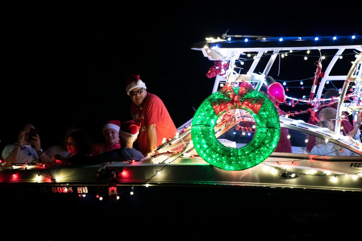 When are Christmas parades and boat parades in Stuart, Vero Beach, Fort