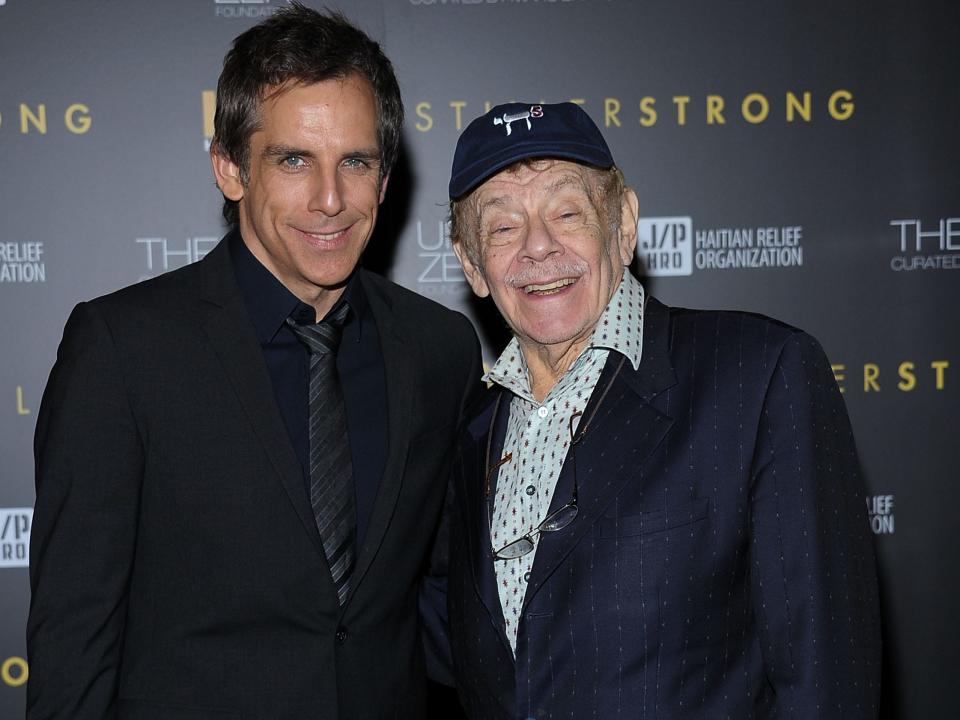 Ben and Jerry Stiller together on a red carpet.