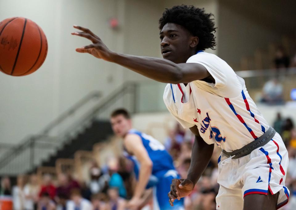 Indiana All-Star Jaxon Edwards (12) reaches for the ball during the game against the Junior All-Stars on Wednesday, June 8, 2022, at Mt. Vernon High School in Fortville.