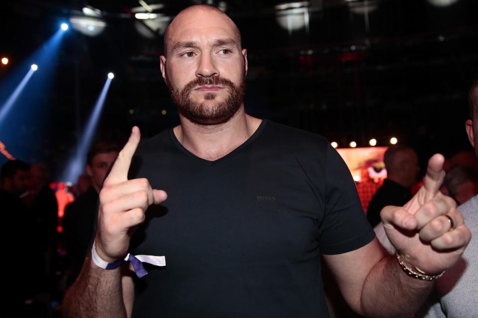 Tyson Fury: I can beat Anthony Joshua with 'one arm tied behind my back'