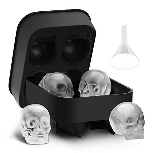 Tifanso Skull Ice Cube Tray (Amazon / Amazon)