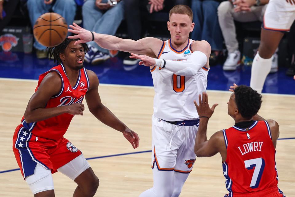 Will the New York Knicks beat the Philadelphia 76ers in Game 2 of their NBA Playoffs series? NBA picks, predictions and odds weigh in on Monday's game.