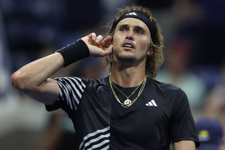 Alexander Zverev sacó a Jannik Sinner en un partido vibrante de octavos de final del US Open