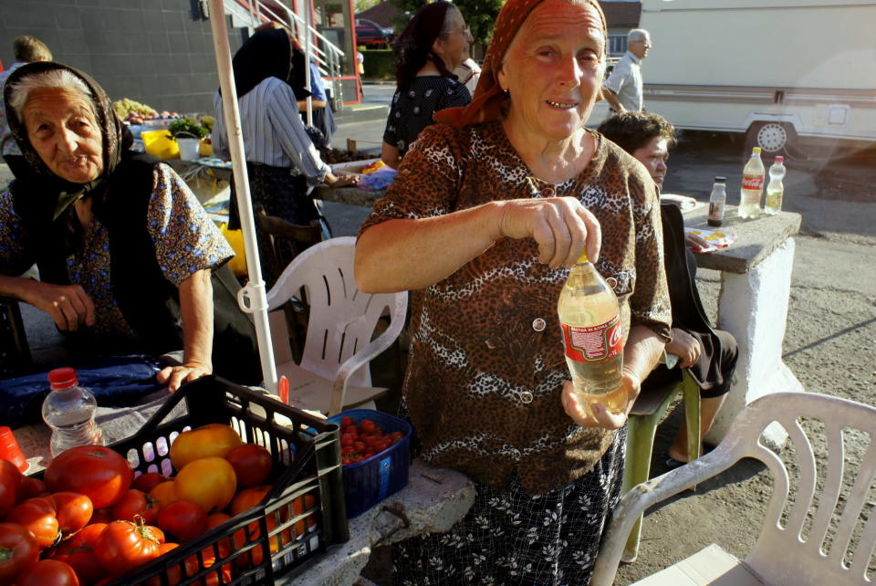 <p>Apparently, drinking alcohol is engrained in <b>Hungary's</b> working culture. In eastern Hungary, a rural people often have a shot of “palinka,'' a spirit made of fruits, for breakfast and make a living growing and distilling plums and peaches for the drink. Hungarians consume <b> 16.27 litres</b> per person every year and it is roughly an even mix of beer, wine and spirits.</p><p>Photo: Wikimedia Commons</p>