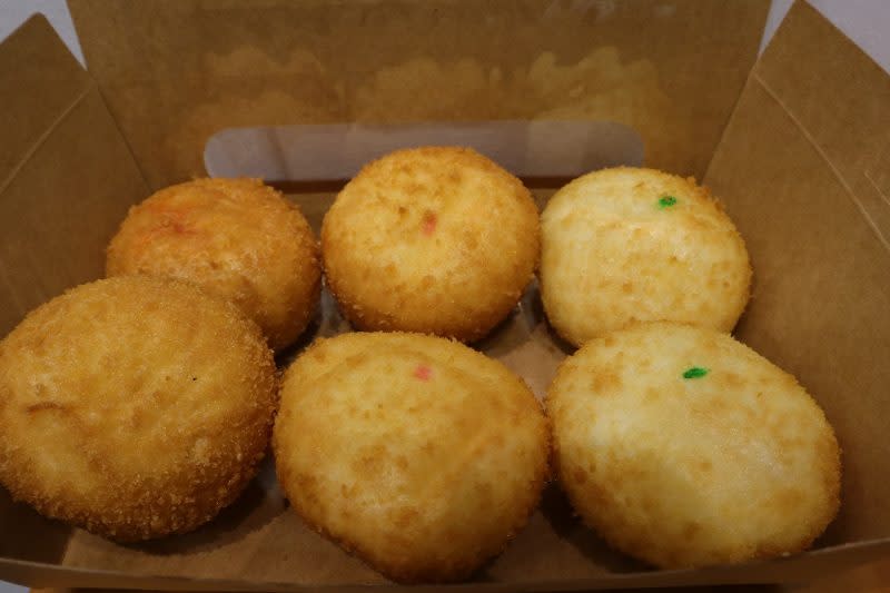 bakerdoo - fried buns