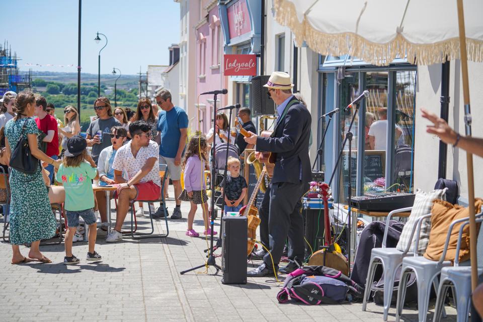 A street party underway at Nansledan, The Prince of Wales's Duchy of Cornwall housing development (Getty Images)