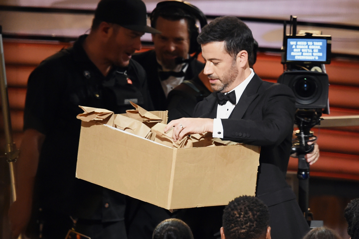 Jimmy Kimmel hands out peanut butter and jelly sandwiches at Emmy Awards