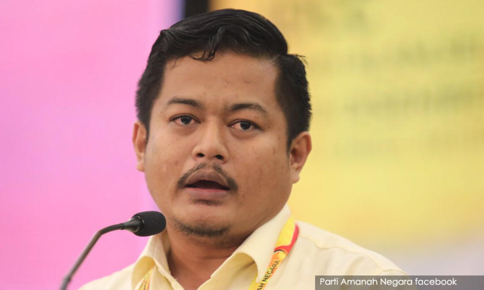 Amanah Youth blasts education minister over 'last-minute' decisions