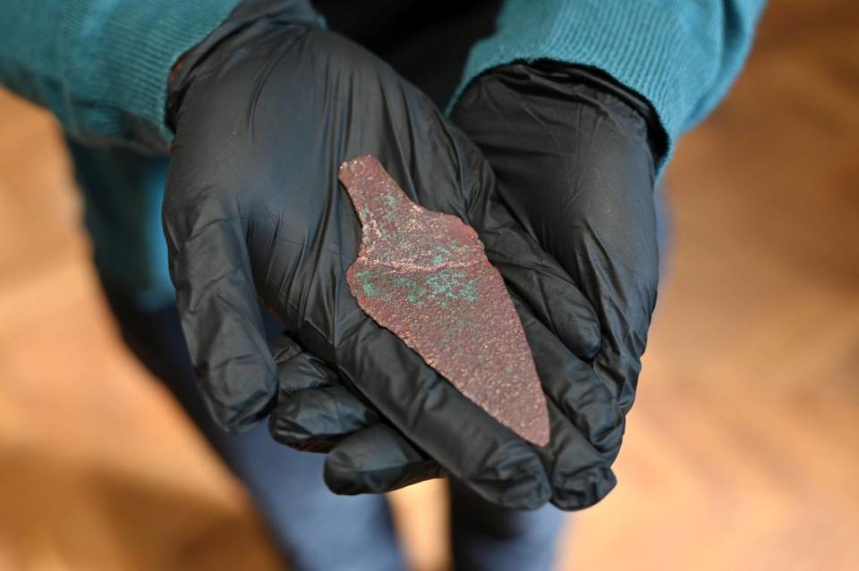 The 4,000-year-old dagger found in Korzenica.