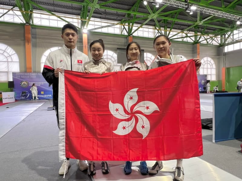 女子花劍隊（圖：香港劍擊總會）