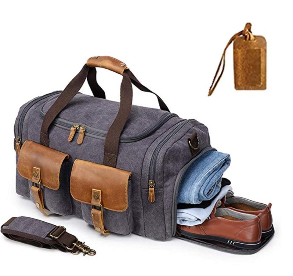 <strong><a href="https://www.amazon.com/Overnight-Weekender-Shoulder-Compartments-Airplanes/dp/B07528KCYM/ref?thehuffingtop-20" target="_blank" rel="noopener noreferrer">Find it for $64 on Amazon</a></strong>