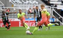 FA Cup - Quarter Final - Newcastle United v Manchester City