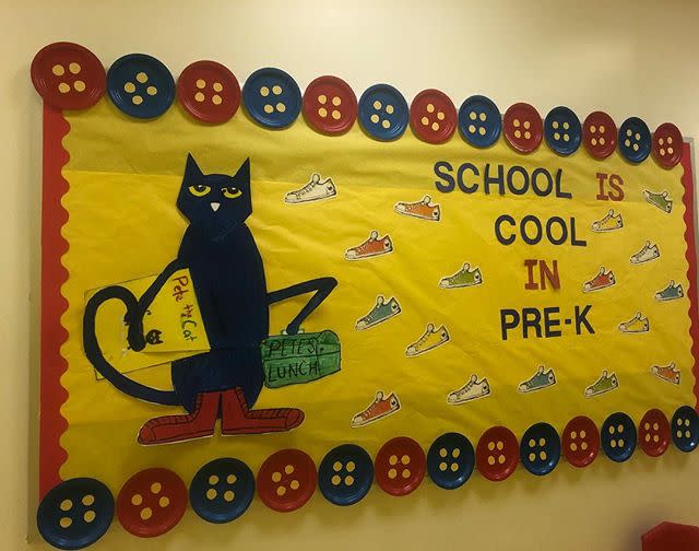 25) 'Pete the Cat' Bulletin Board