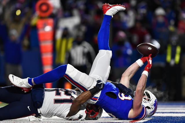 Buffalo Bills defeat hated rival New England Patriots 47-17 in chilly wild  card game in Orchard Park