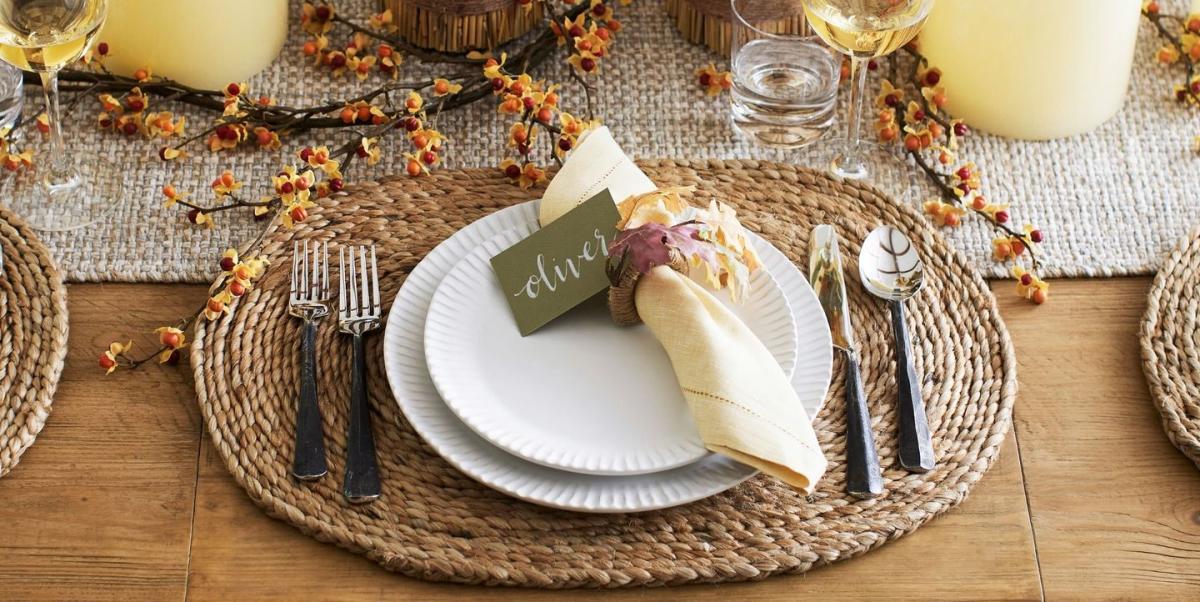 The Most Instagrammable Thanksgiving Table Settings