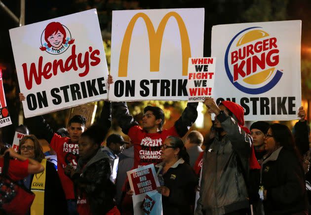 A Fight for $15 protest in San Diego in 2016. (Photo: Mike Blake via Reuters)