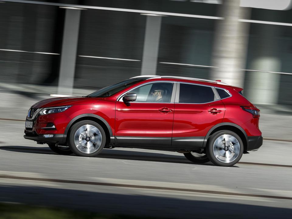 Nissan Qashqai 1.3 N-Connecta: An impressive innovation but approach with caution