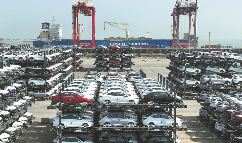 中國超越日本成為 2023 年全球最大乘用車出口國