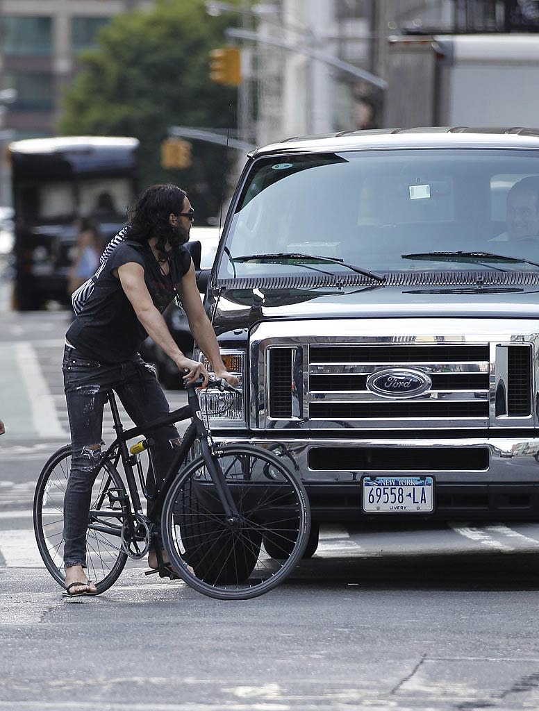 Russell Brand Bike Riding