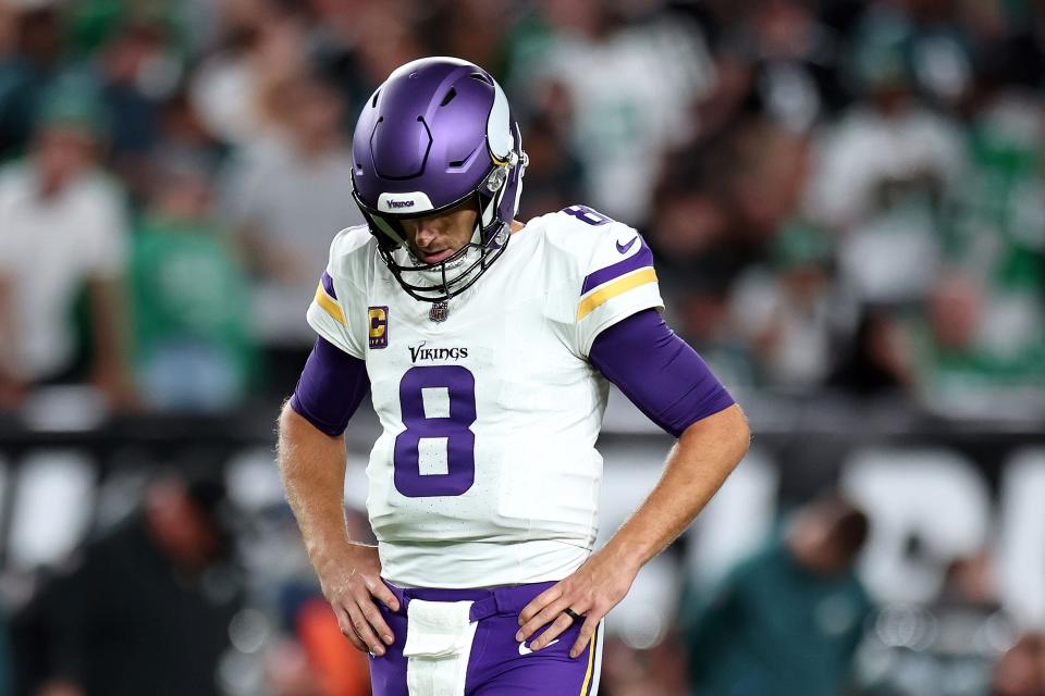 PHILADELPHIA, PENNSYLVANIA - SEPTEMBER 14: Kirk Cousins #8 of the Minnesota Vikings reacts against the Philadelphia Eagles at Lincoln Financial Field on September 14, 2023 in Philadelphia, Pennsylvania. (Photo by Tim Nwachukwu/Getty Images)