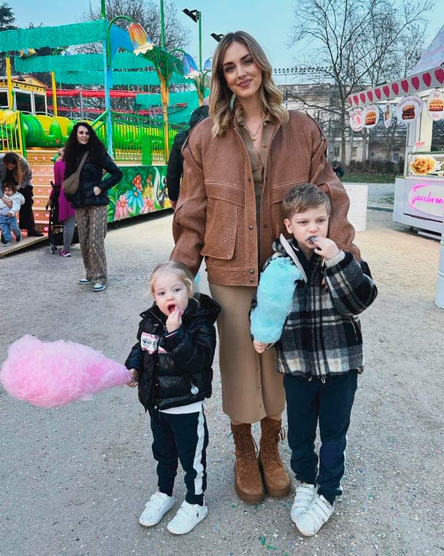 Chiara Ferragni con sus hijos