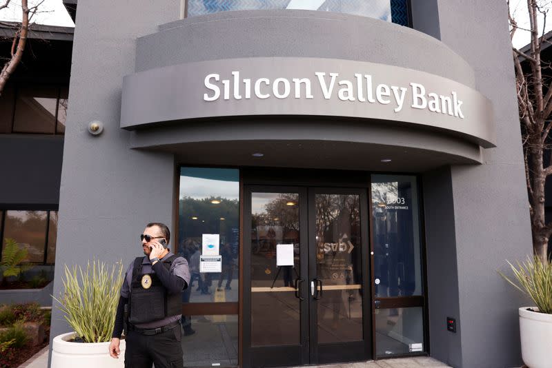 Silicon Valley Bank branch in Santa Clara, CA