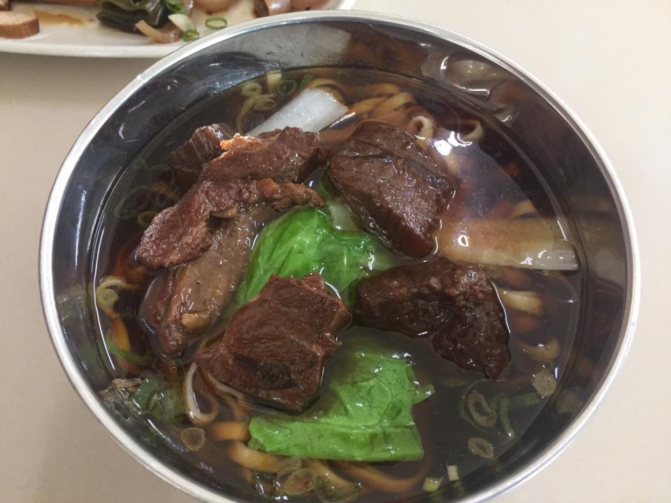 ▲聞起來香、看起來可口、吃起來美味的牛肉麵。（圖／記者陳惲朋攝 , 2019.05.02）