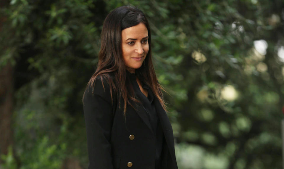 BETTER THINGS "Graduation" Episode 10 (Airs Thursday, November 16, 10:00 pm/ep) -- Pictured: Pamela Adlon as Sam Fox. CR: Bonnie Osborne/FX