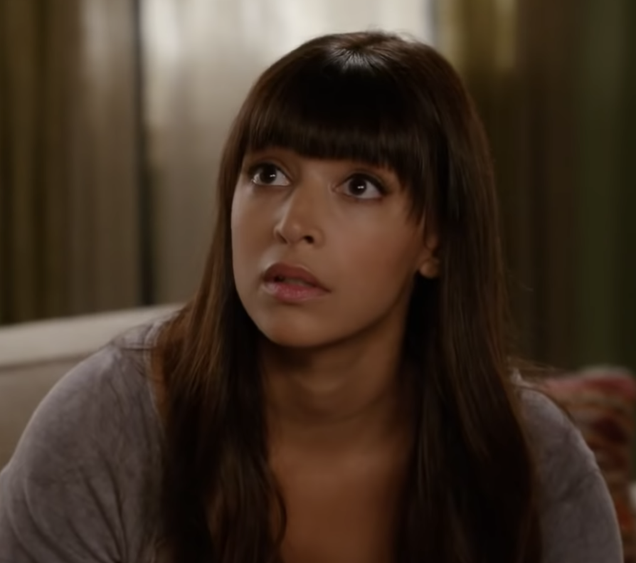 upset hannah simone