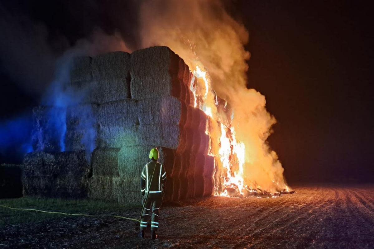 Hay bales on fire in West Hanney <i>(Image: Oxfordshire Fire and Rescue)</i>