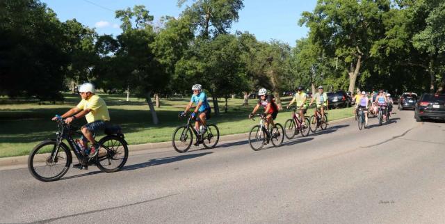 This shop has served Wichita bicyclists for 60 years. Now it's closing