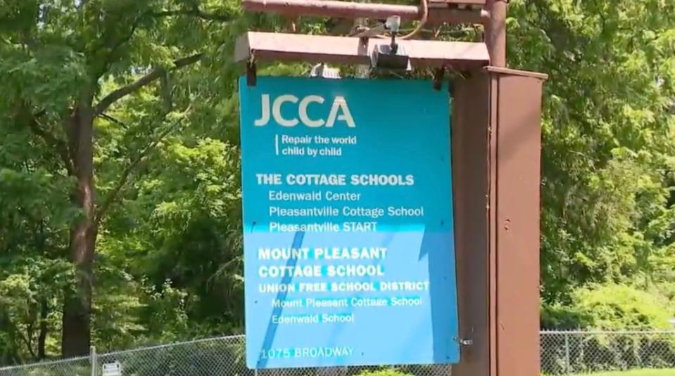 Westchester parents want migrant children to not be house at the Pleasentville Cottage school. FOX5