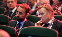 Euro 2020 qualifying: Southgate urges England to deal with expectations