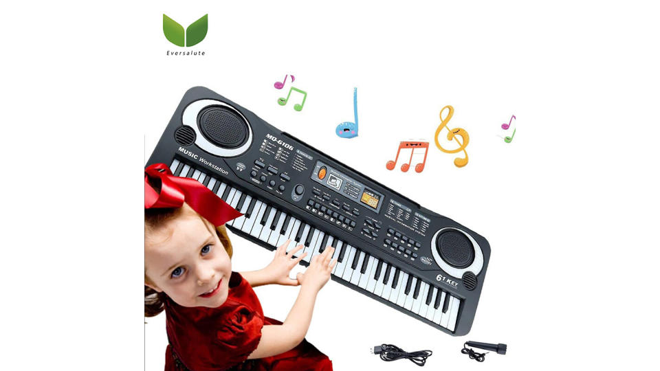 Eversalute Kids Piano Toy 61 Keys Keyboard Digital. (Photo: Lazada SG)