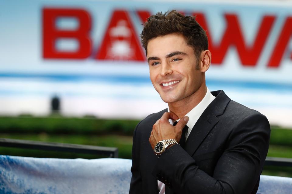 Zac Efron en la promoción de 'Baywatch: Guardianes de la bahía' en 2017, años antes del accidente. (Foto de Odd Andersen/AFP via Getty Images)