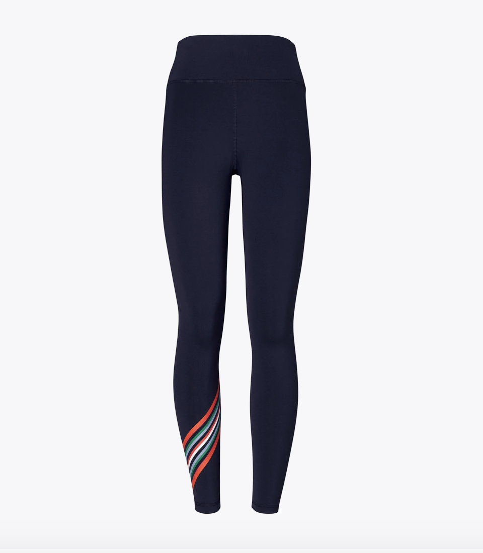 8) High-Rise Weightless Spectrum Chevron Leggings