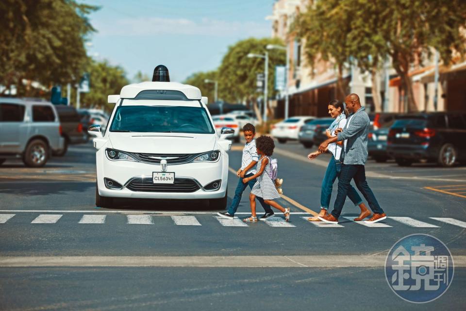 隨著Waymo等無人計程車陸續上路，自駕車的安全性將越來越受重視。（Waymo提供）