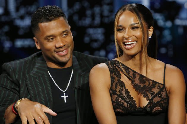 Russell Wilson shares message he wrote to his mom for Mother's Day